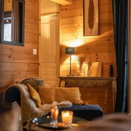 1 - Les Jolis Chalet *